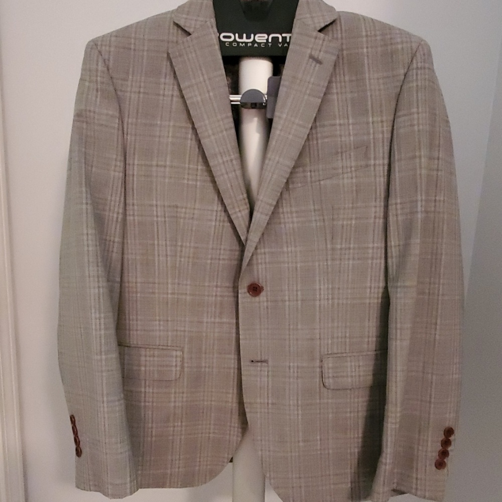 Tallia Gray Plaid Sportcoat